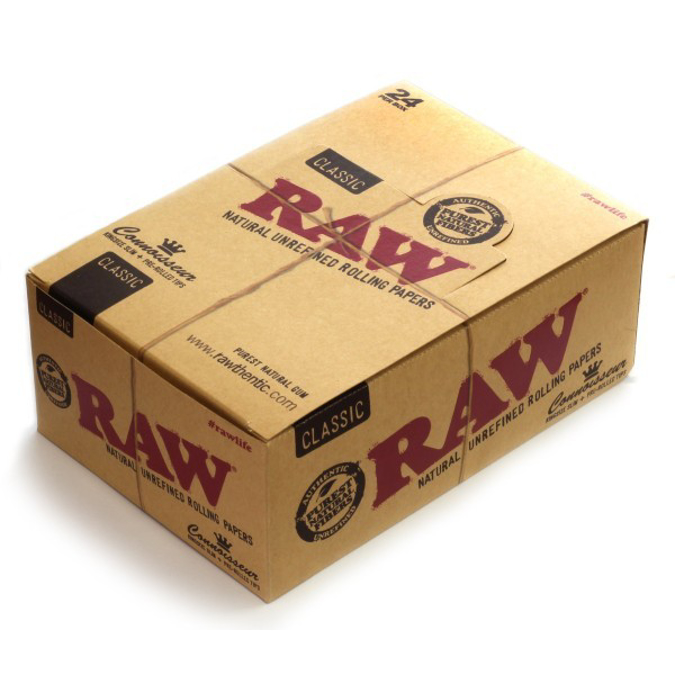 Picture of RAW CLASSIC PAPER CONNOISSEUR WITH TIPS 1 1/4  24 BOX